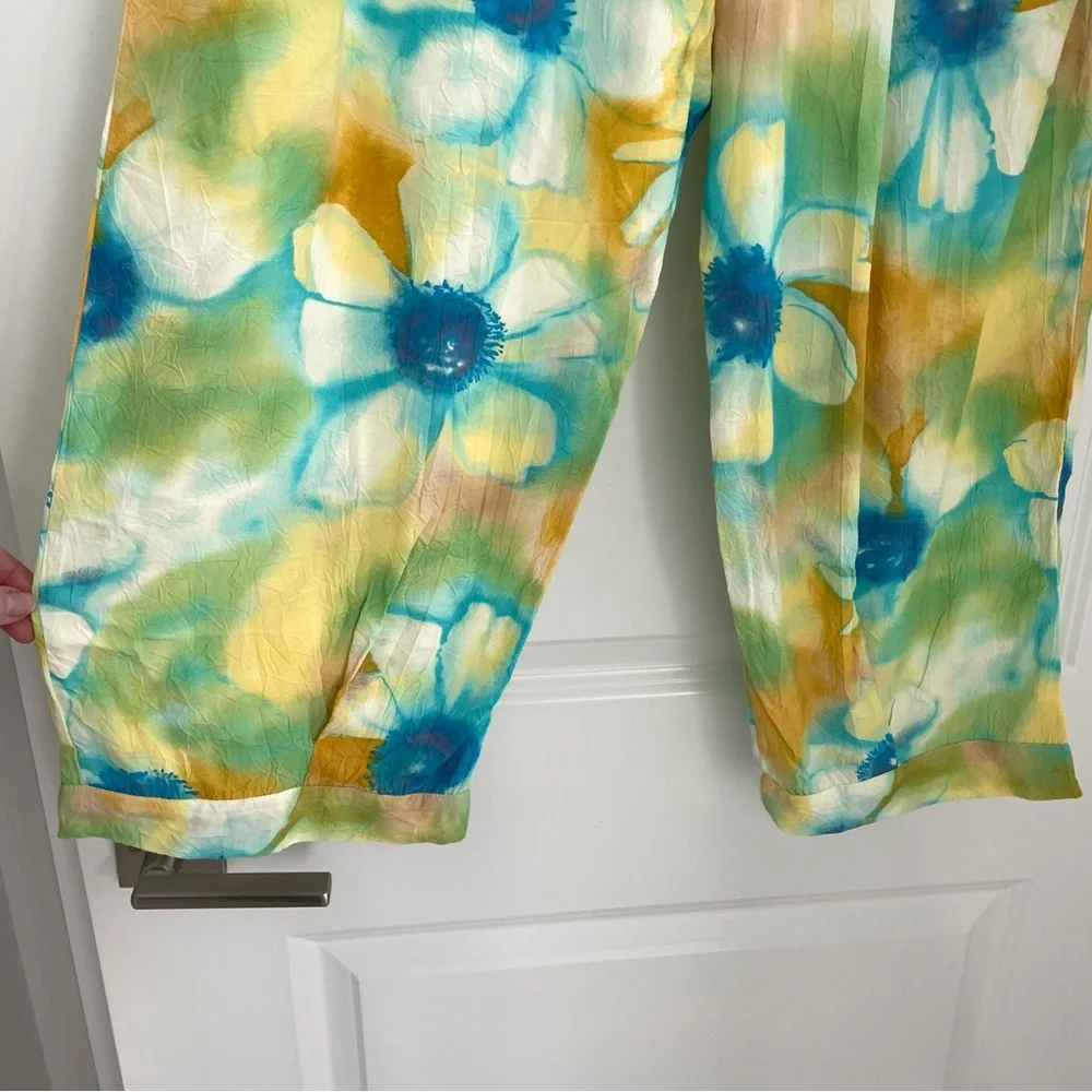 Jams World Vintage Barrel Leg Crop Pants Watercolor Floral.   L18 - Picture 3 of 6